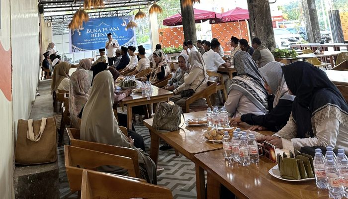 Pererat Silaturahmi dan Sinergi, PT Suryaraya Lestari 2 Gelar Buka Bersama Mitra TBS P-3