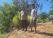 Hadir di Tengah Masyarakat, Bhabinkamtibmas Desa Polongaan Patroli dan Sambang ke Lahan Perkebunan Warga