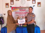 Kawal Penyaluran BLT Dana Desa, Bhabinkamtibmas Desa Kabubu Pastikan Bantuan Tepat Sasaran