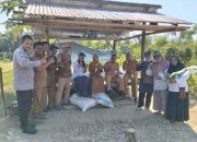 Polri Hadir Kawal Lomba Kebersihan, Jaga Kerukunan Warga Palongaan